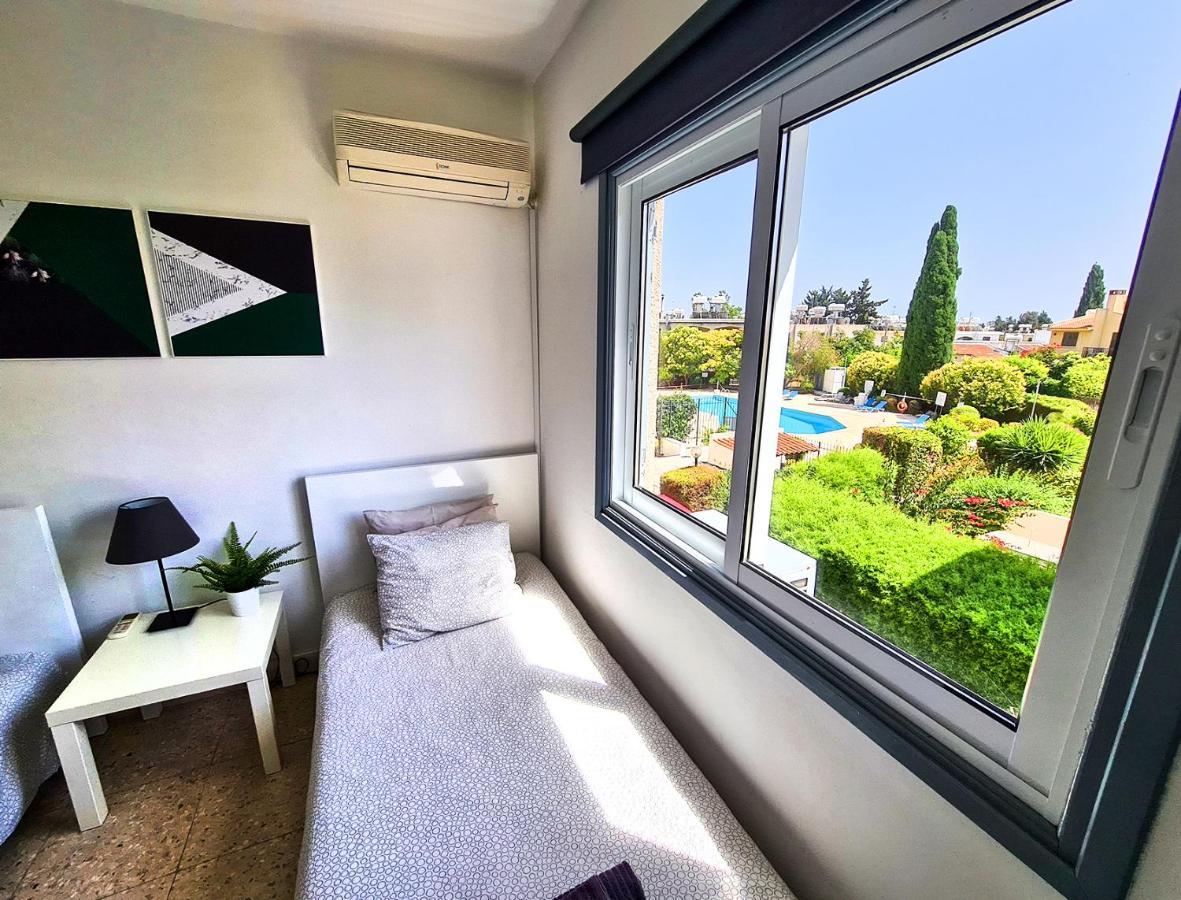 Margarita Gardens - Self Service Apartments Paphos ภายนอก รูปภาพ