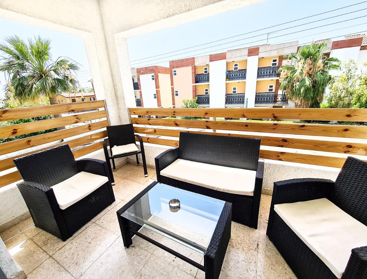Margarita Gardens - Self Service Apartments Paphos ภายนอก รูปภาพ
