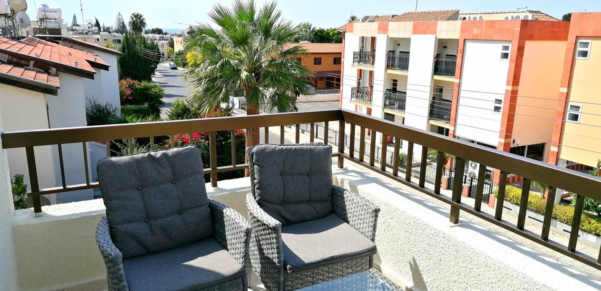 Margarita Gardens - Self Service Apartments Paphos ห้อง รูปภาพ