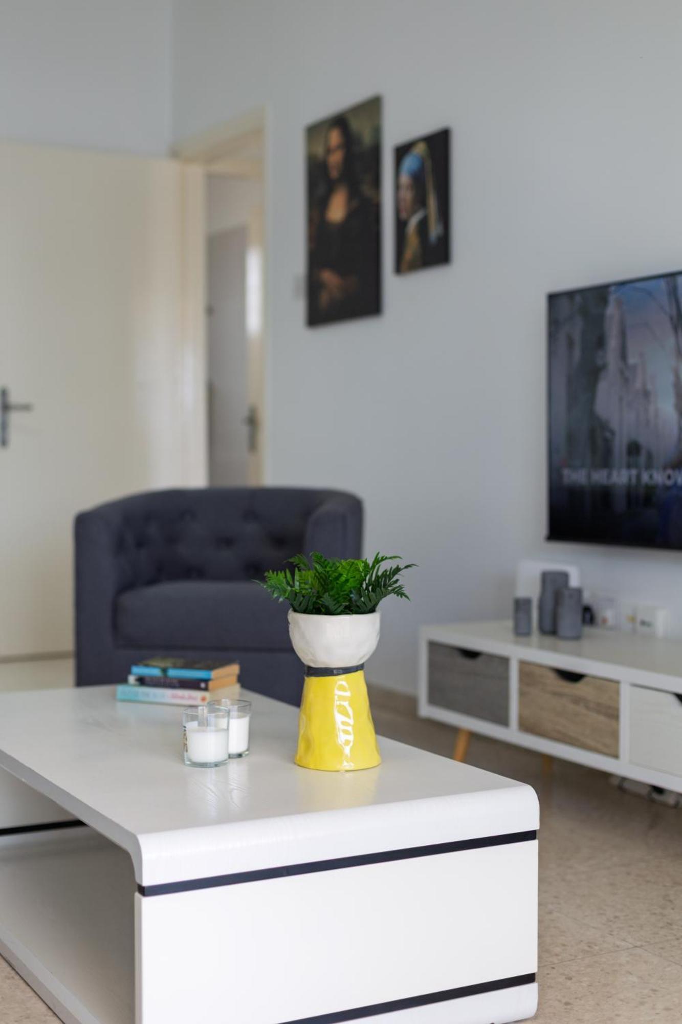 Margarita Gardens - Self Service Apartments Paphos ภายนอก รูปภาพ
